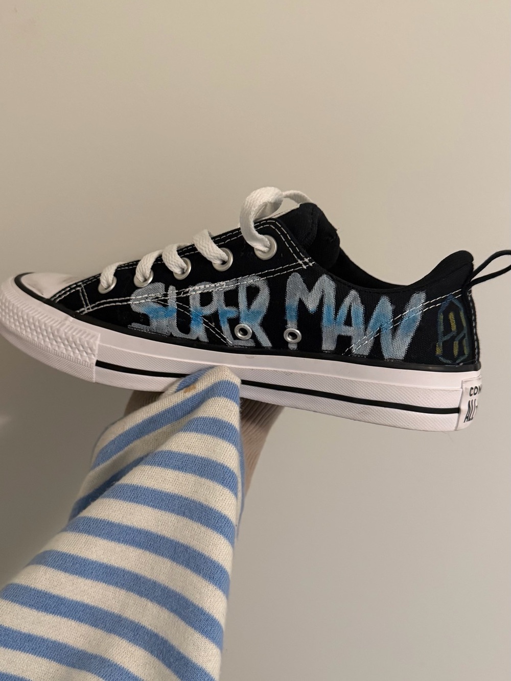 Superman Custom maid Converse